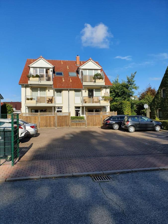 Апартаменти Haus Am Groemitzer Deich Екстер'єр фото